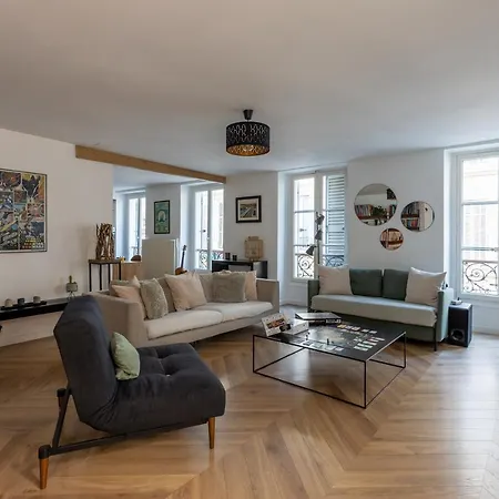 90m2 Renove - Terrasse En Plein Coeur De * Marsiglia